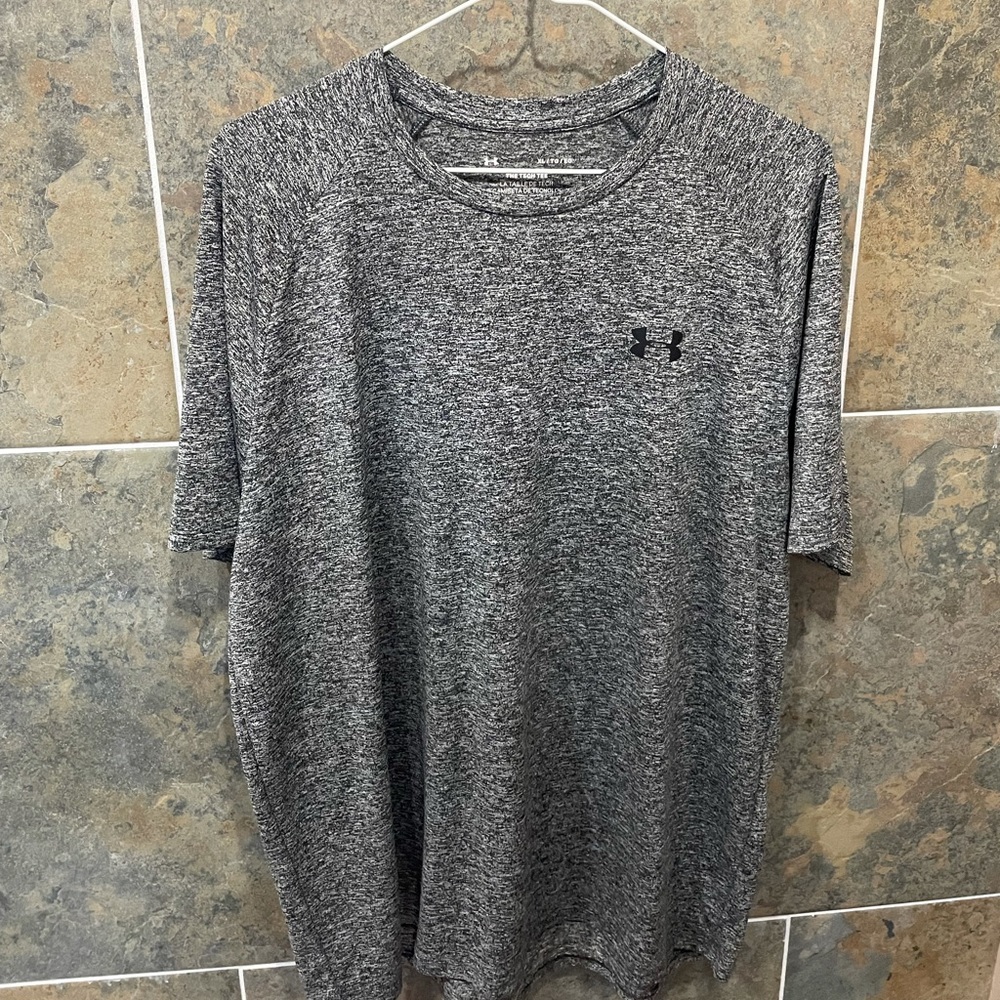 XL Under Armour shirt